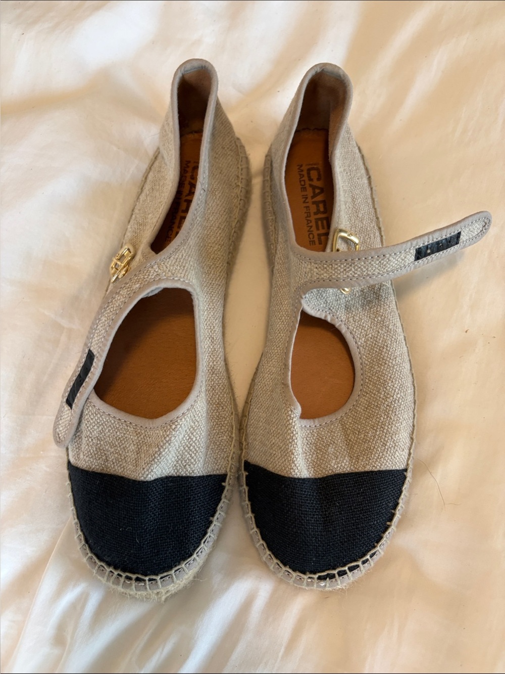 Carel Paris Two Tone Espadrilles size 41 like new